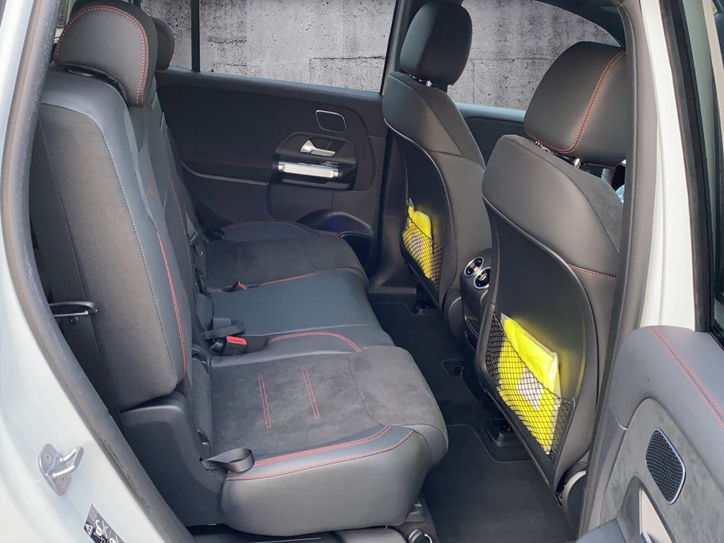 Mercedes-Benz EQB 2023