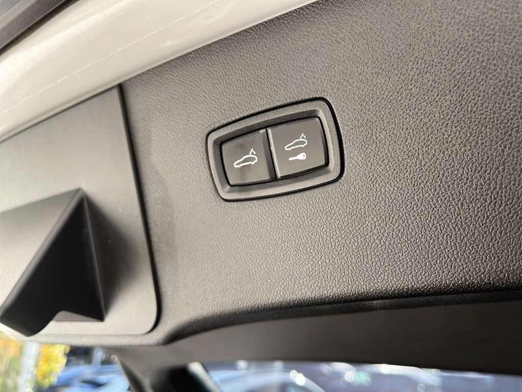 Porsche Cayenne 2022