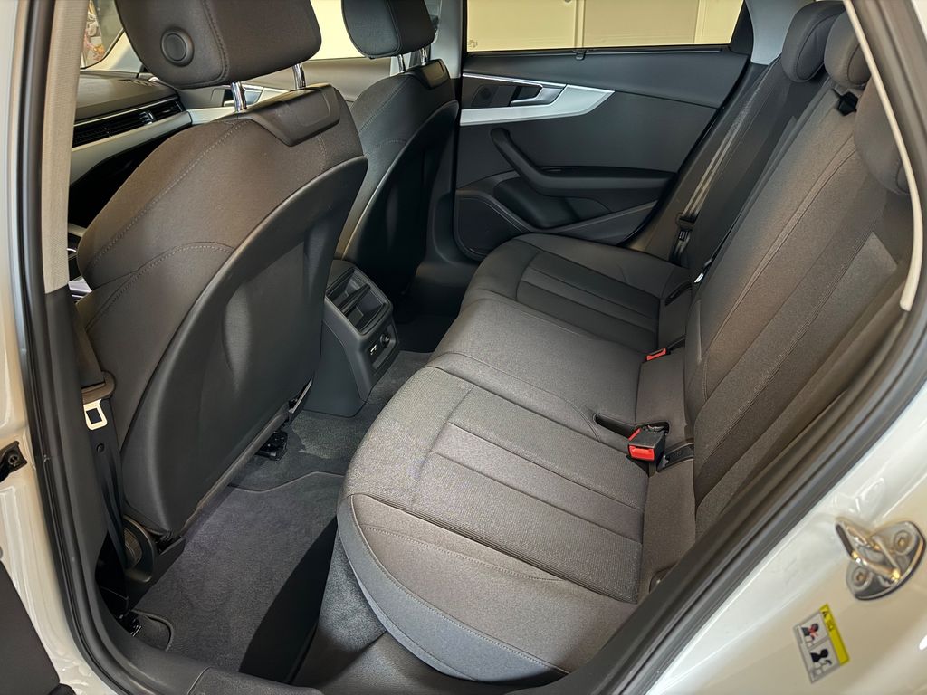 Audi A4 2022
