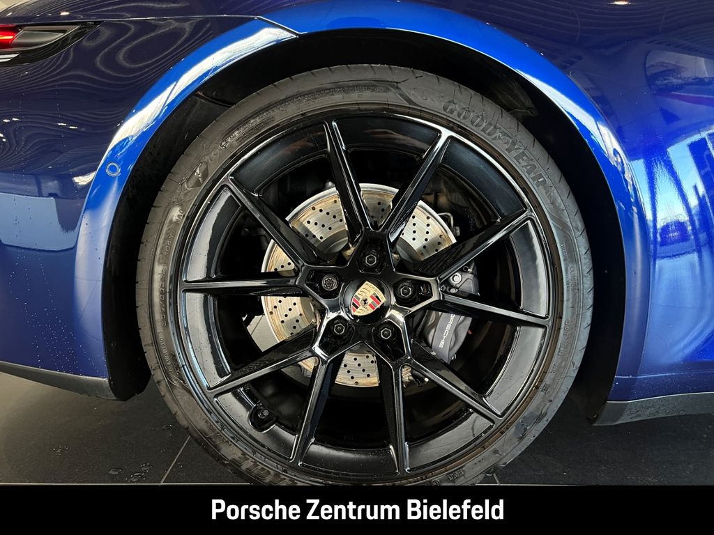 Porsche 992 2024