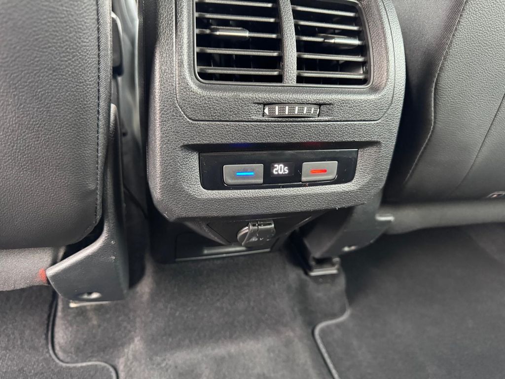 Volkswagen Touran 2021