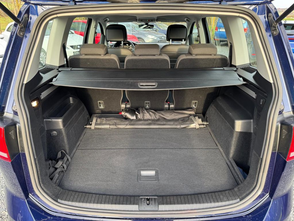 Volkswagen Touran 2021
