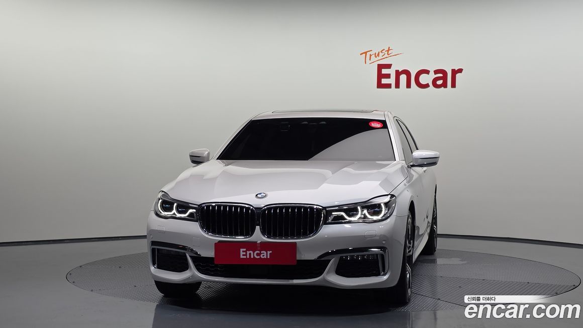 BMW 7-Series 2019