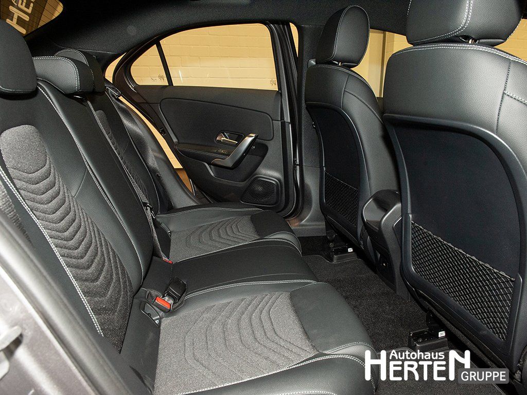 Mercedes-Benz A 200 2024