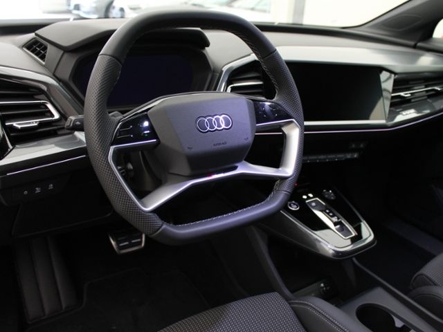 Audi Q4 2025