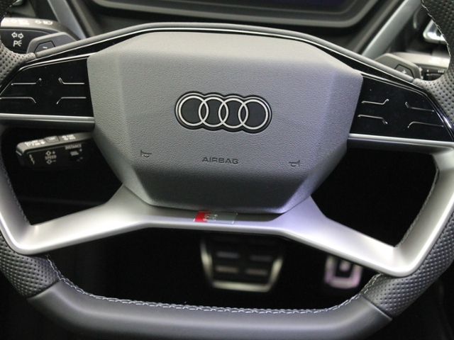 Audi Q4 2025