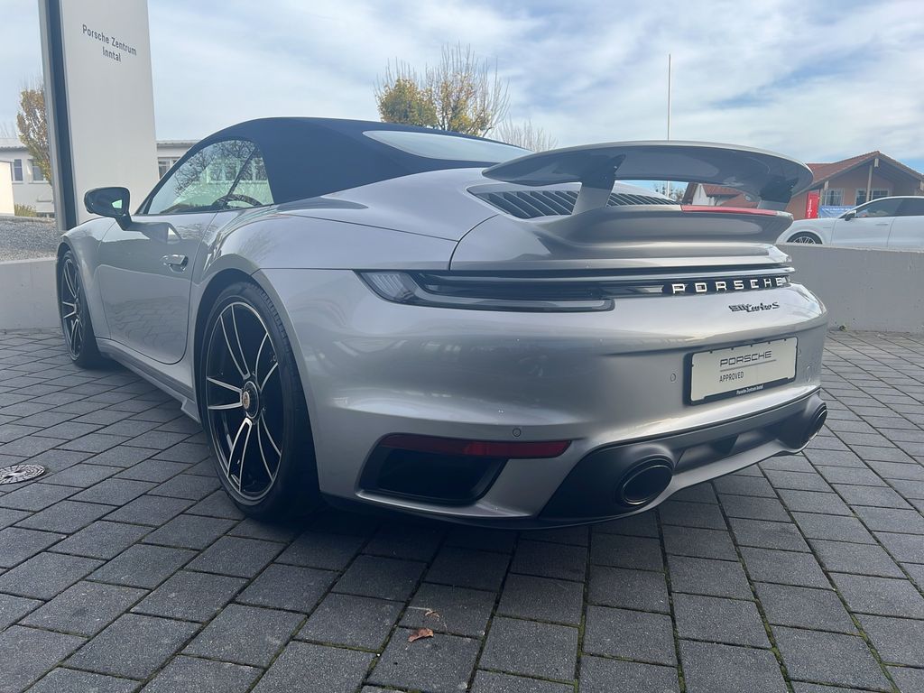 Porsche 992 2023