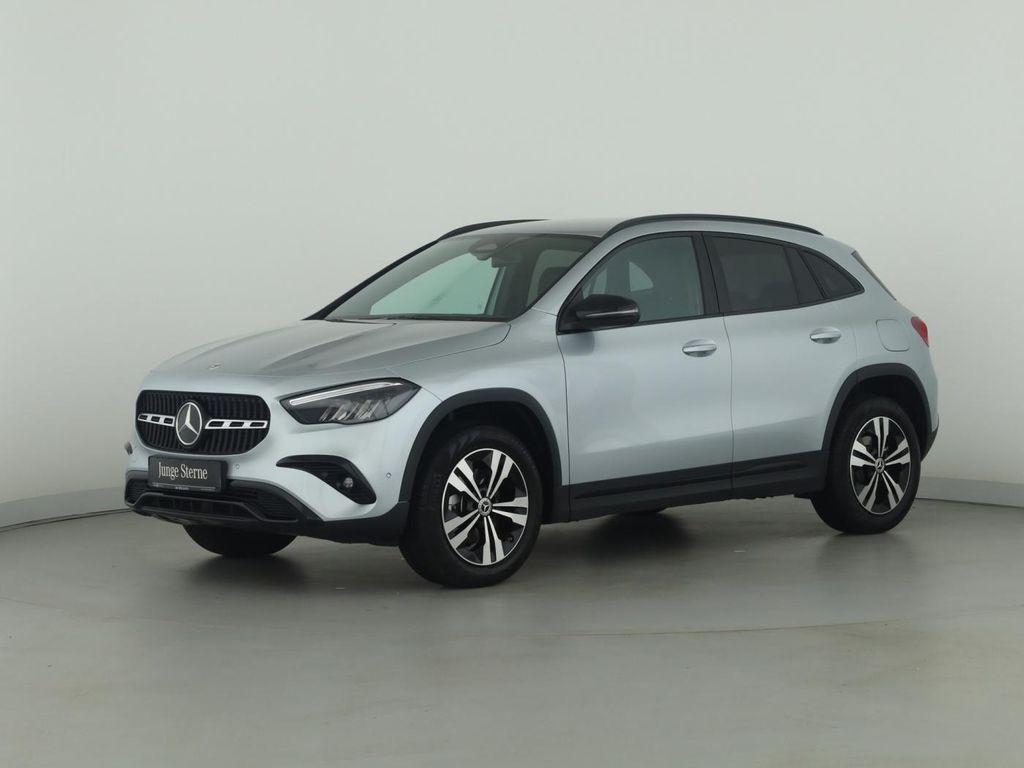 Mercedes-Benz GLA 200 2024