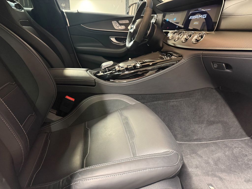 Mercedes-Benz AMG GT 2022