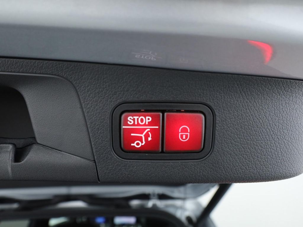 Mercedes-Benz GLA 200 2024