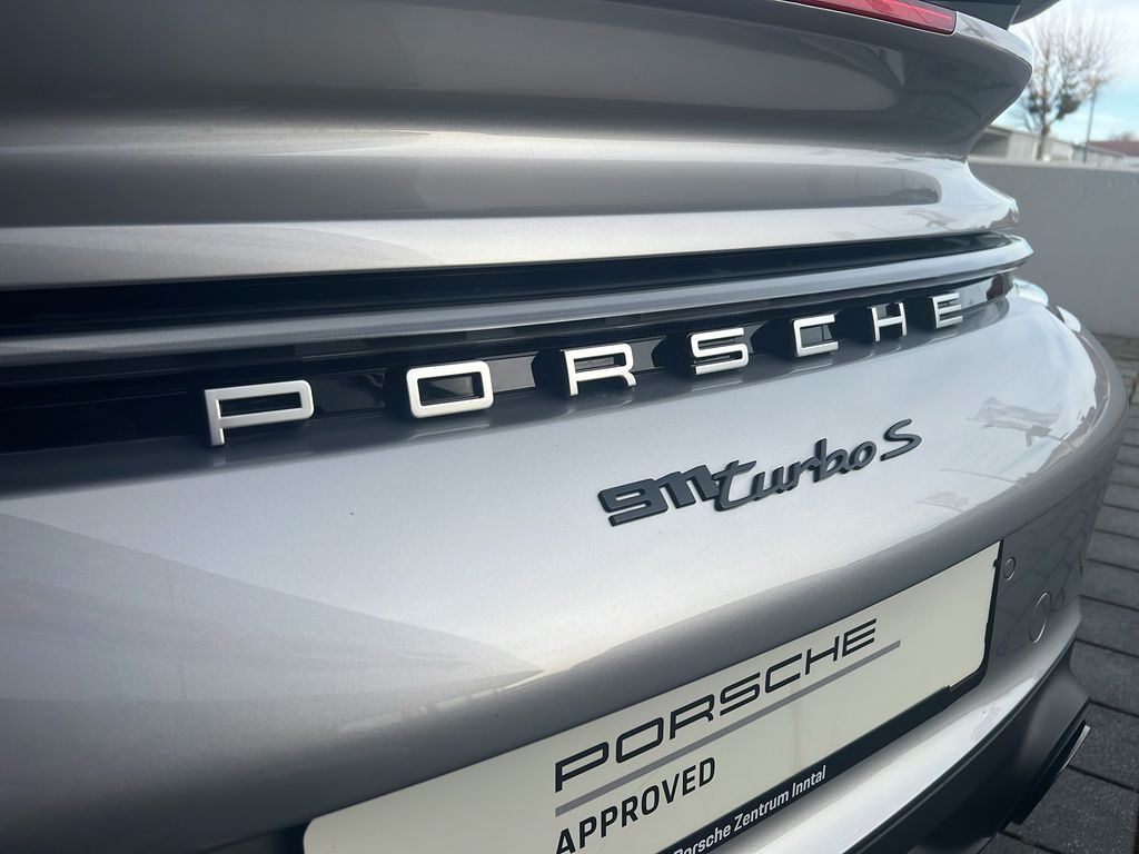 Porsche 992 2023