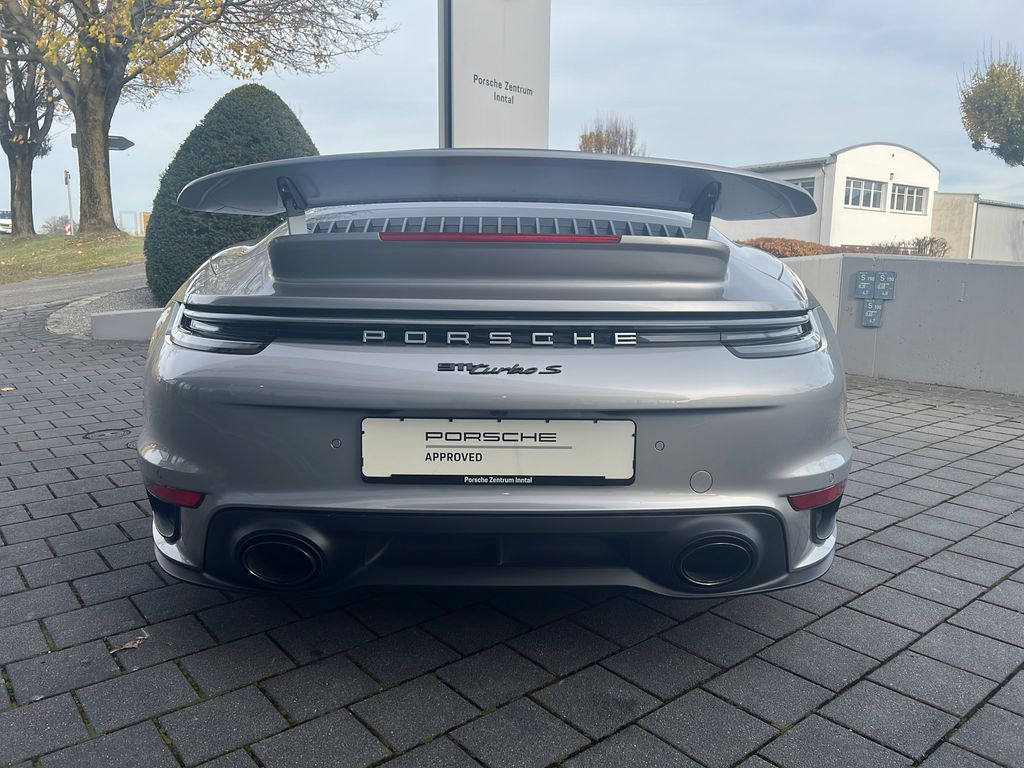 Porsche 992 2023