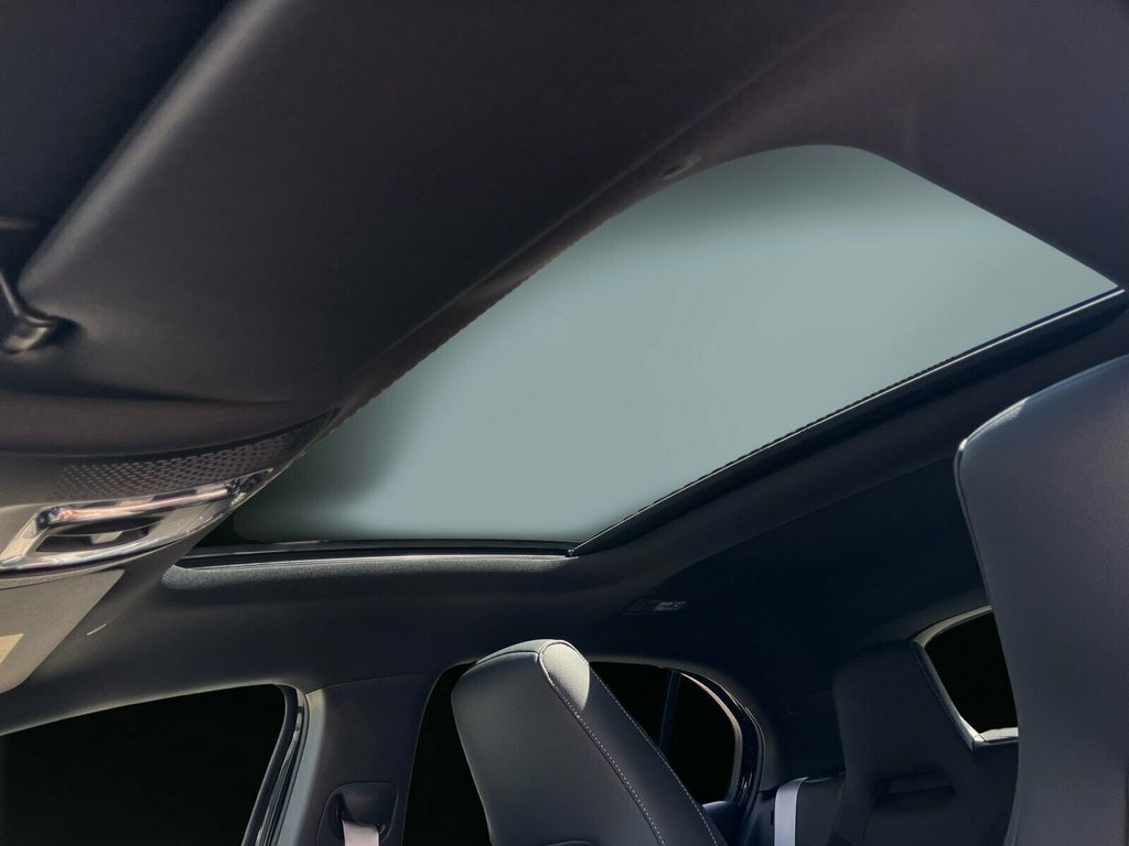 Mercedes-Benz A 200 2025