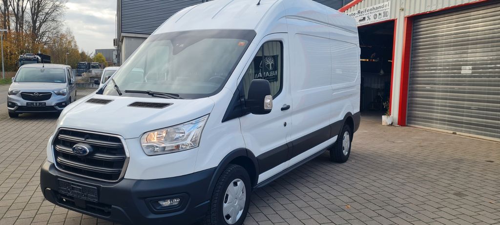 Ford Transit 2022