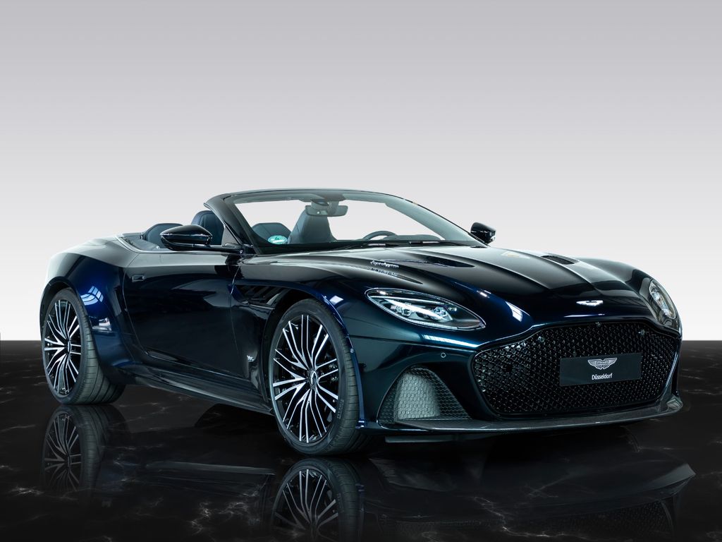 Aston Martin DBS 2020
