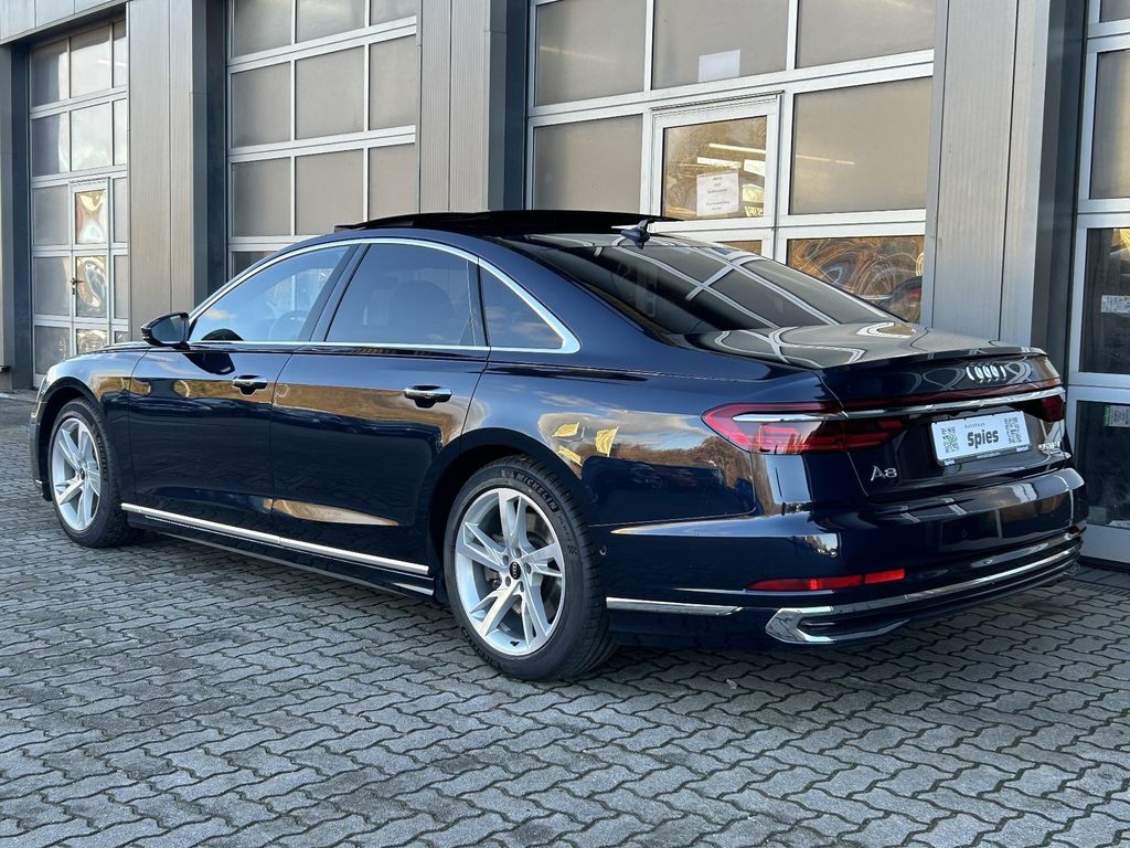 Audi A8 2022