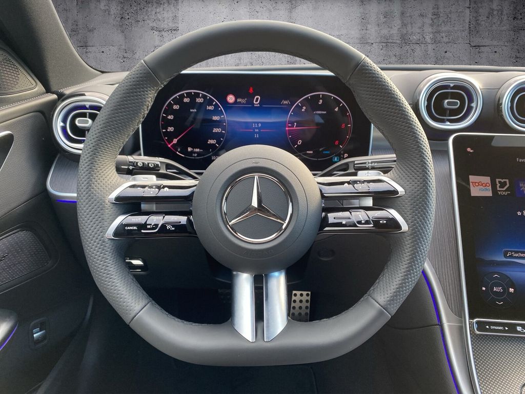 Mercedes-Benz C 220 2025