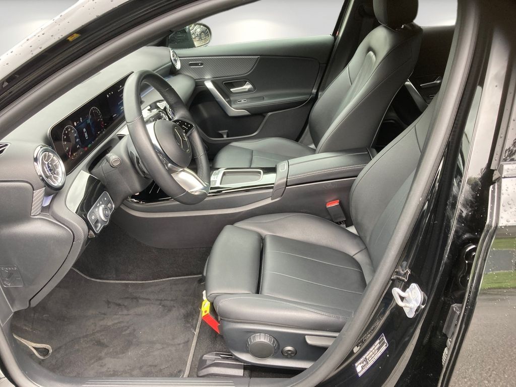 Mercedes-Benz A 250 2023