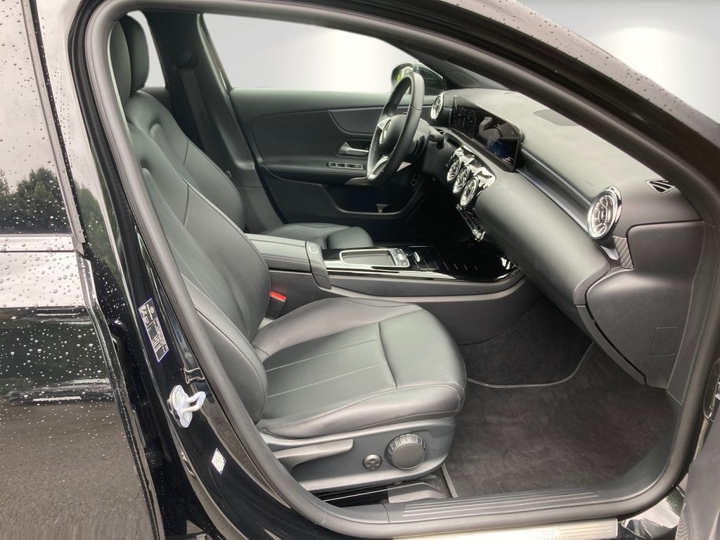 Mercedes-Benz A 250 2023