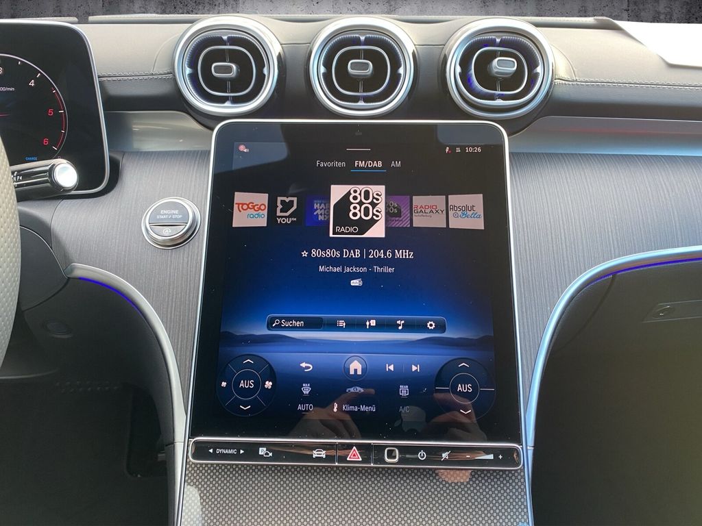 Mercedes-Benz C 220 2025