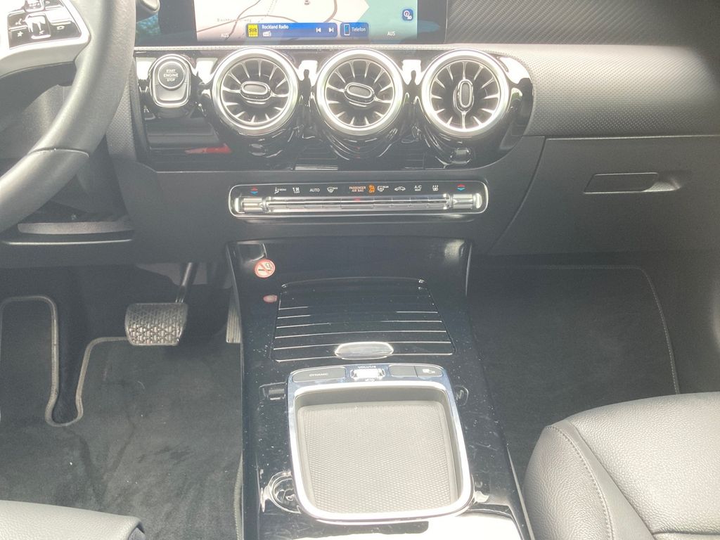 Mercedes-Benz A 250 2023