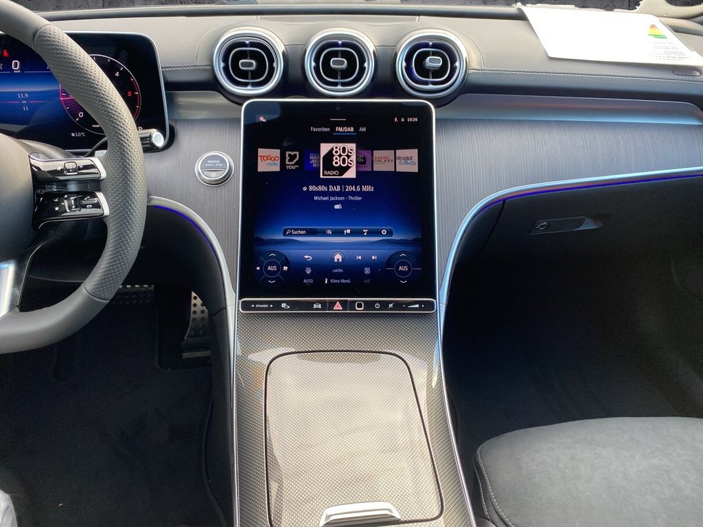 Mercedes-Benz C 220 2025