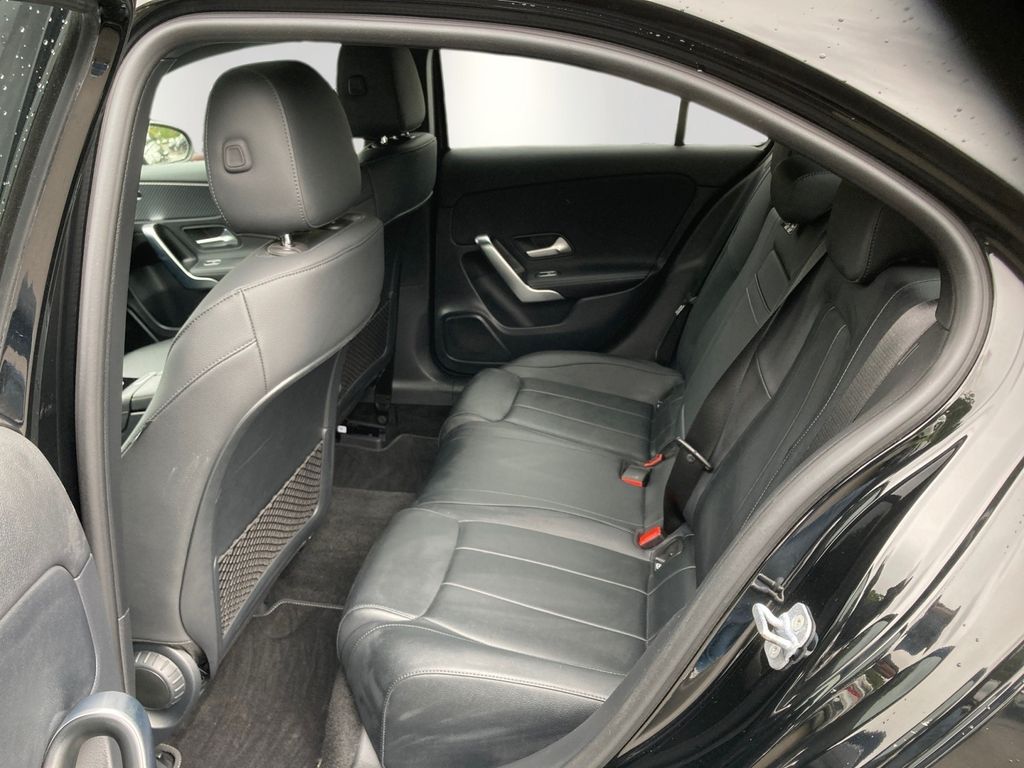 Mercedes-Benz A 250 2023