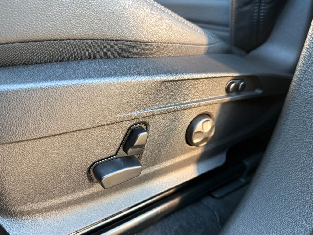 Alfa Romeo Stelvio 2025