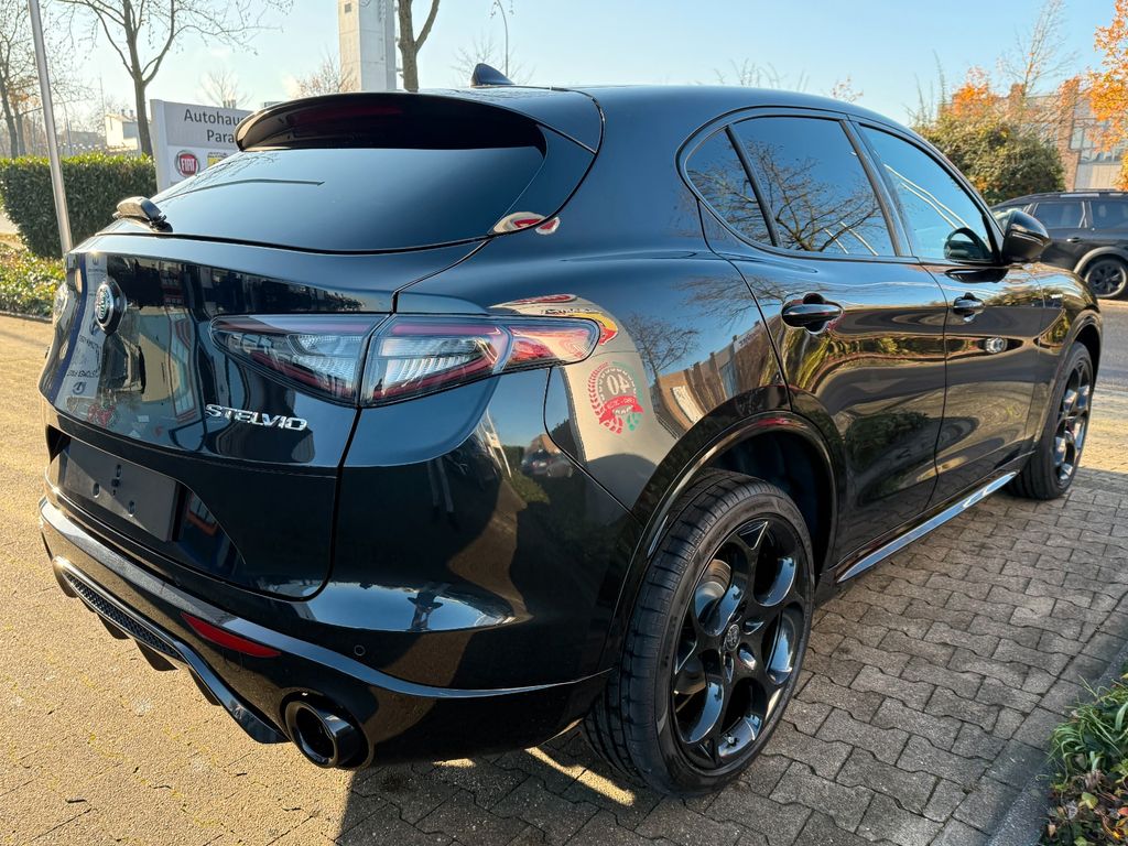 Alfa Romeo Stelvio 2025