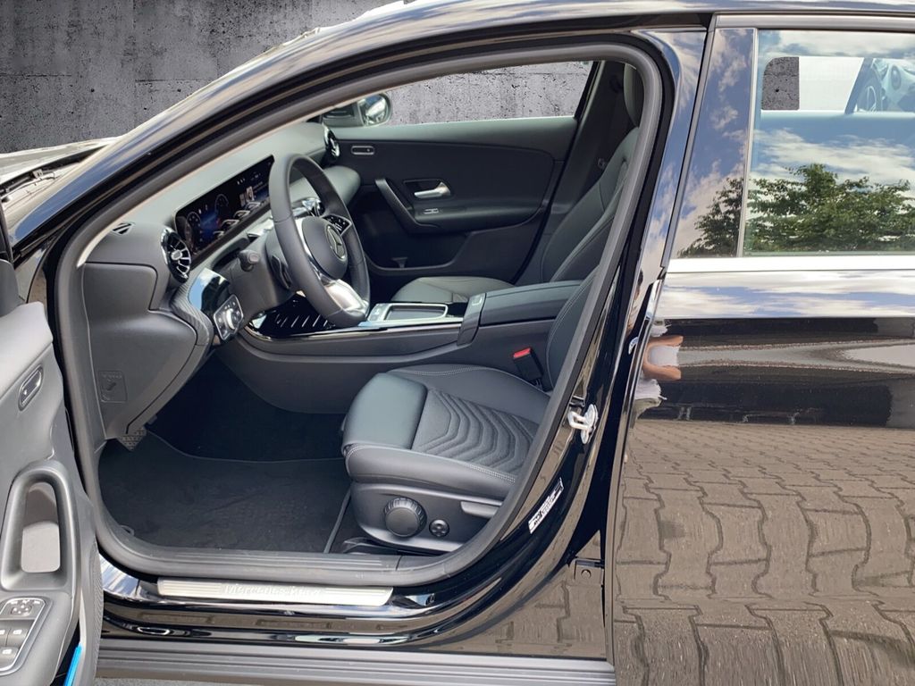 Mercedes-Benz A 180 2024