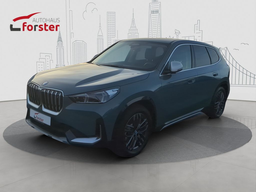 BMW iX1 2023