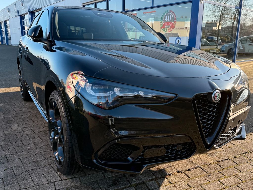 Alfa Romeo Stelvio 2025