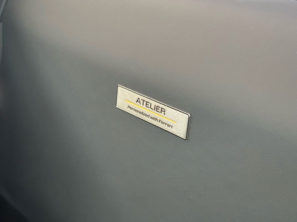 Ferrari 296 GTS 2024