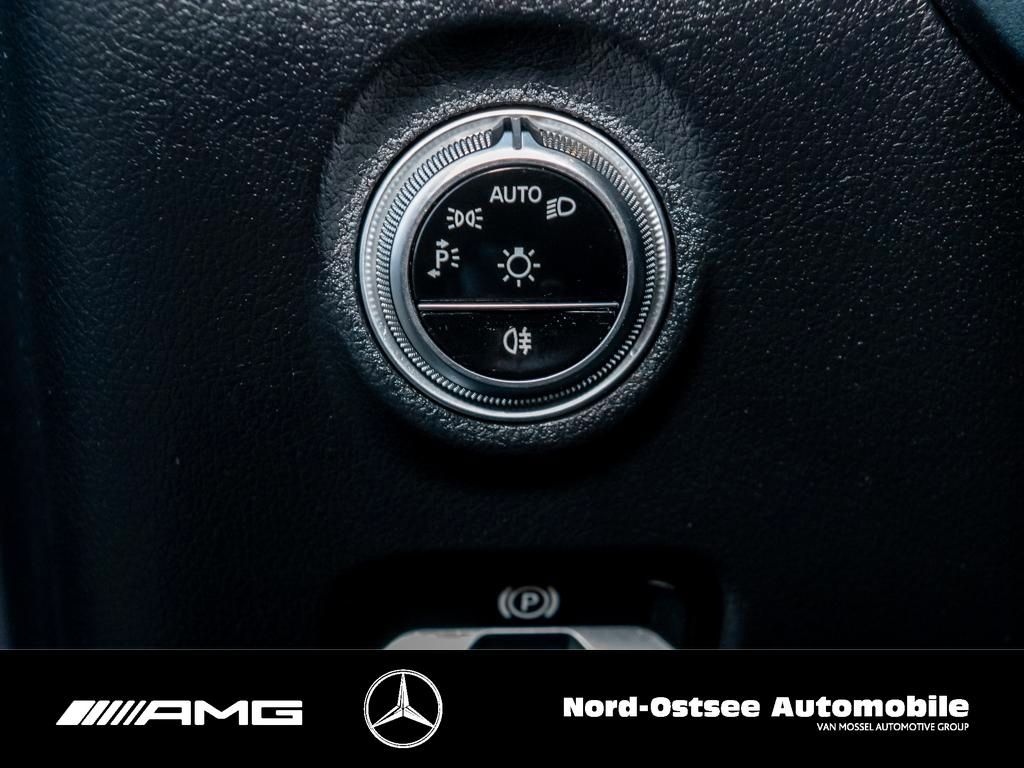 Mercedes-Benz C 300 2025