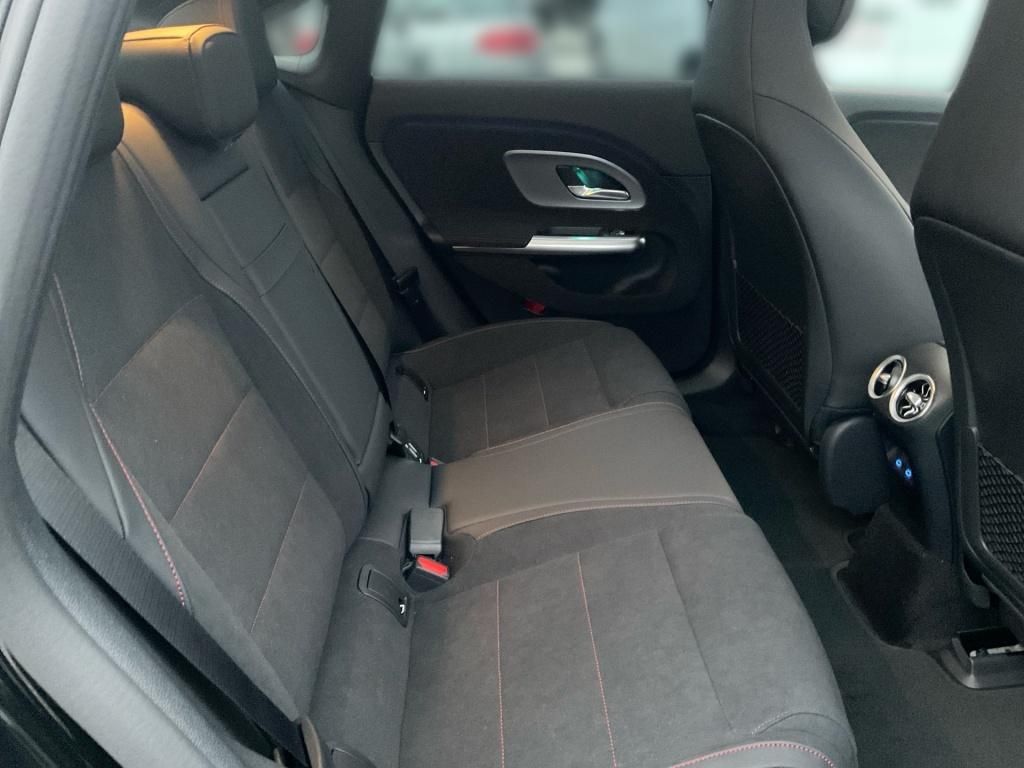 Mercedes-Benz CLA 250 2025