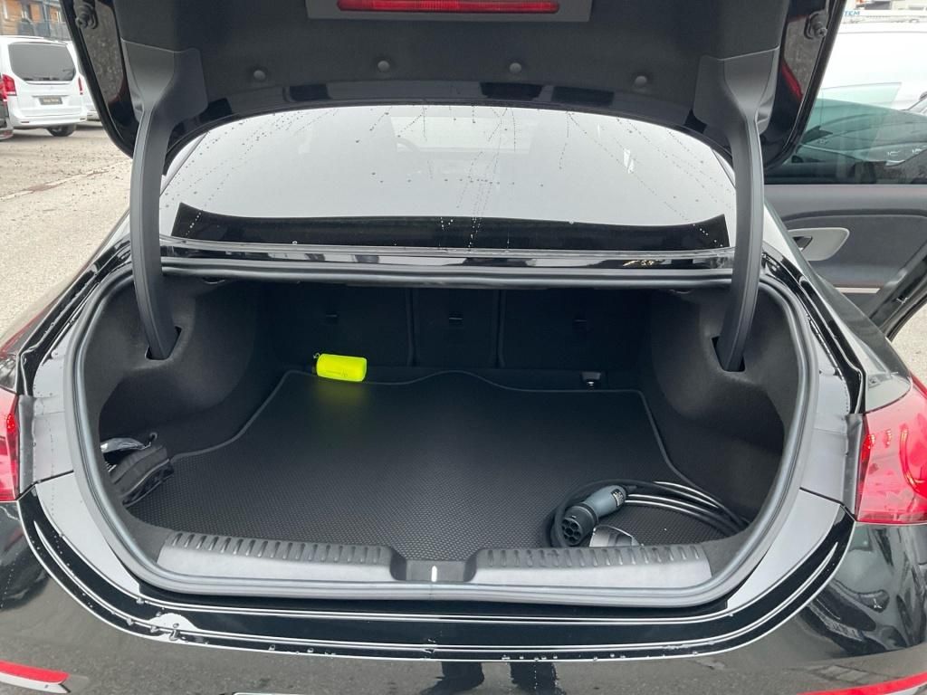 Mercedes-Benz CLA 250 2025