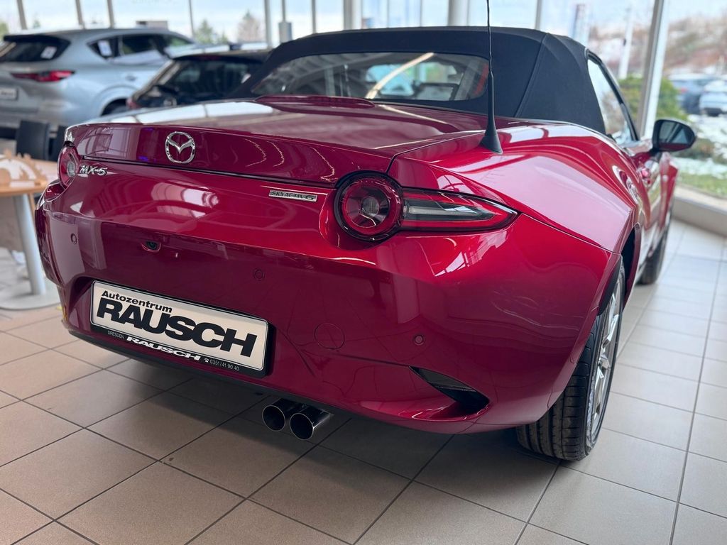 Mazda MX-5 2025
