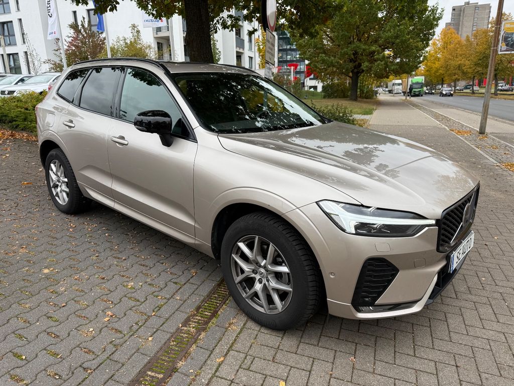 Volvo XC60 2025