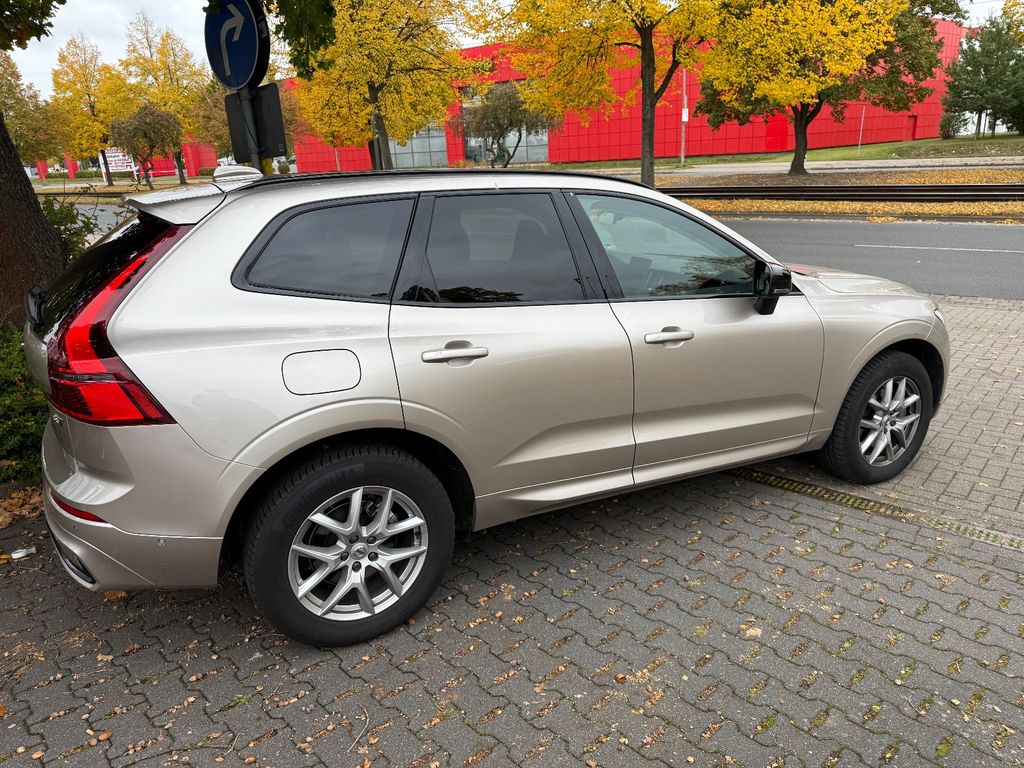 Volvo XC60 2025