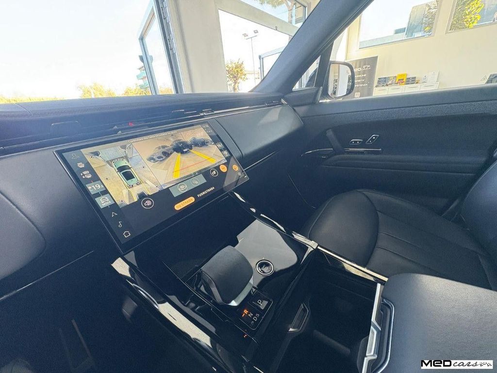 Land Rover Range Rover Sport 2024