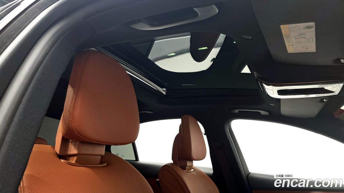 Mercedes-Benz C-Class 2023