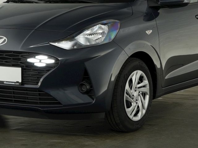 Hyundai i10 2025