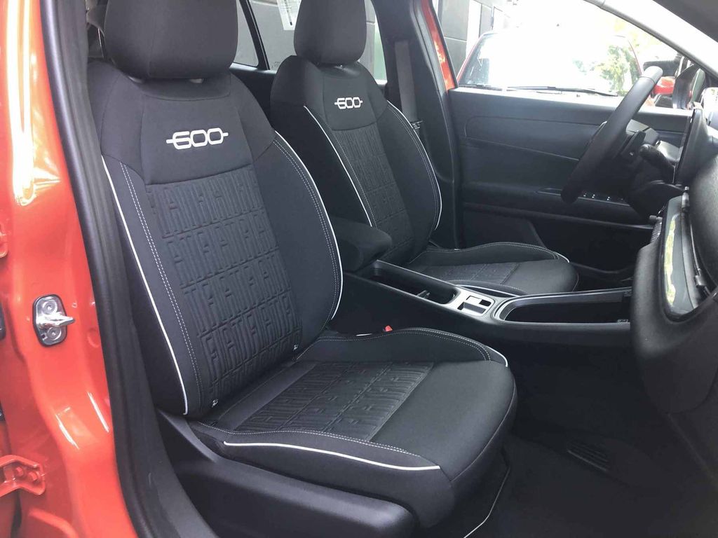 Fiat 600 2025