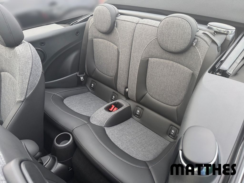 MINI Cooper Cabrio 2021