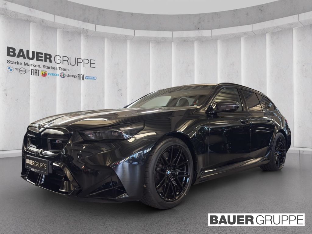 BMW M5 2025