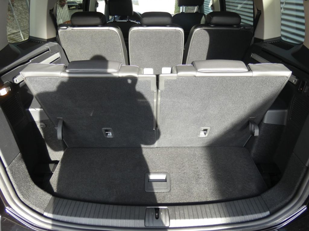 Volkswagen Touran 2024