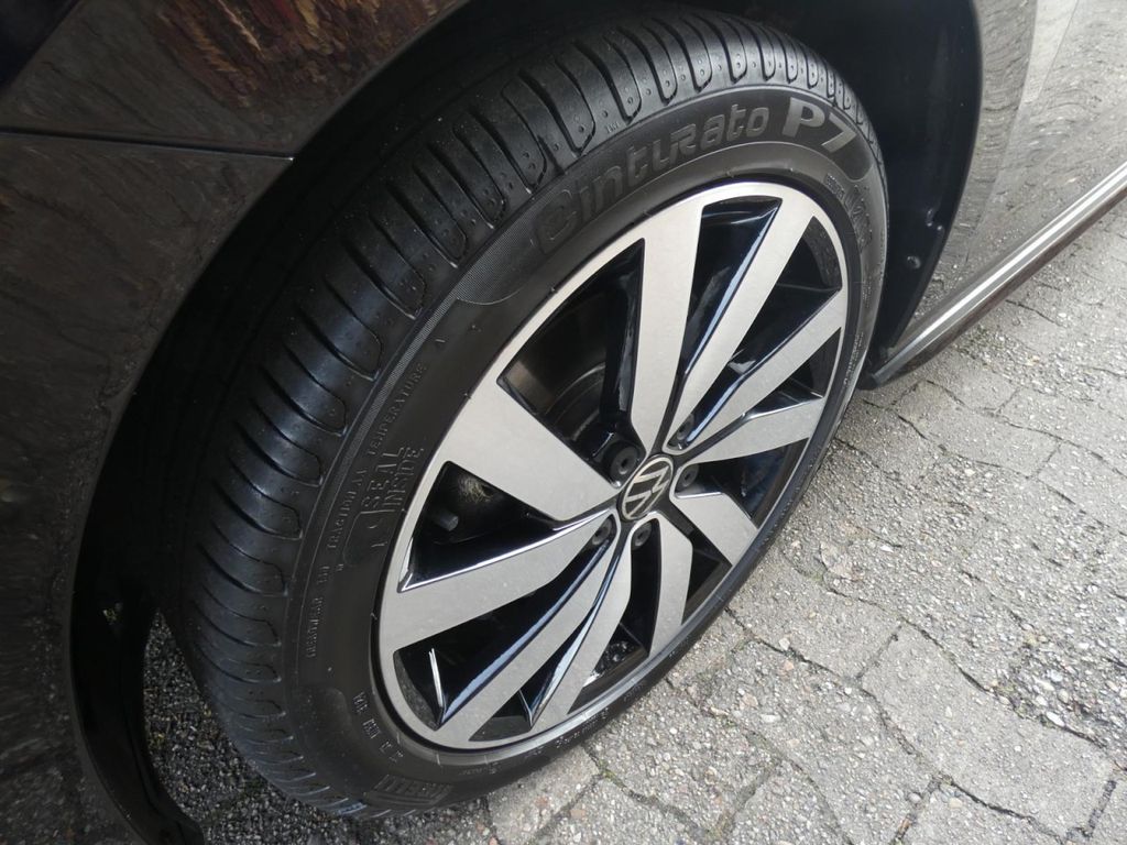 Volkswagen Touran 2024