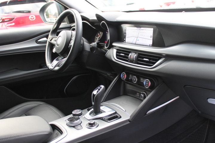 Alfa Romeo Stelvio 2020