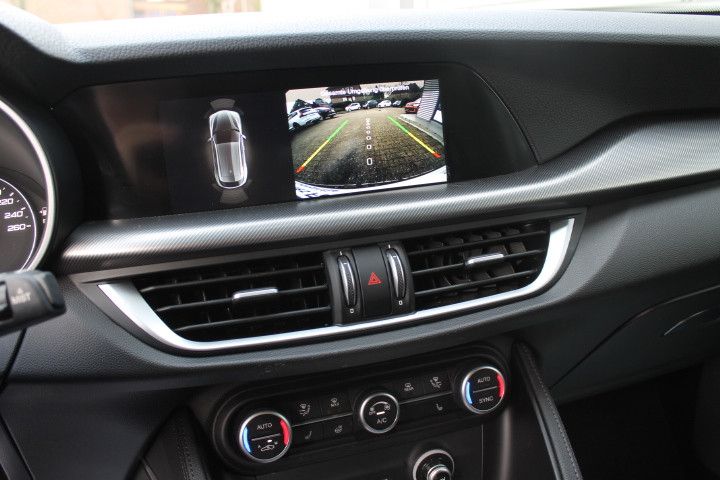 Alfa Romeo Stelvio 2020