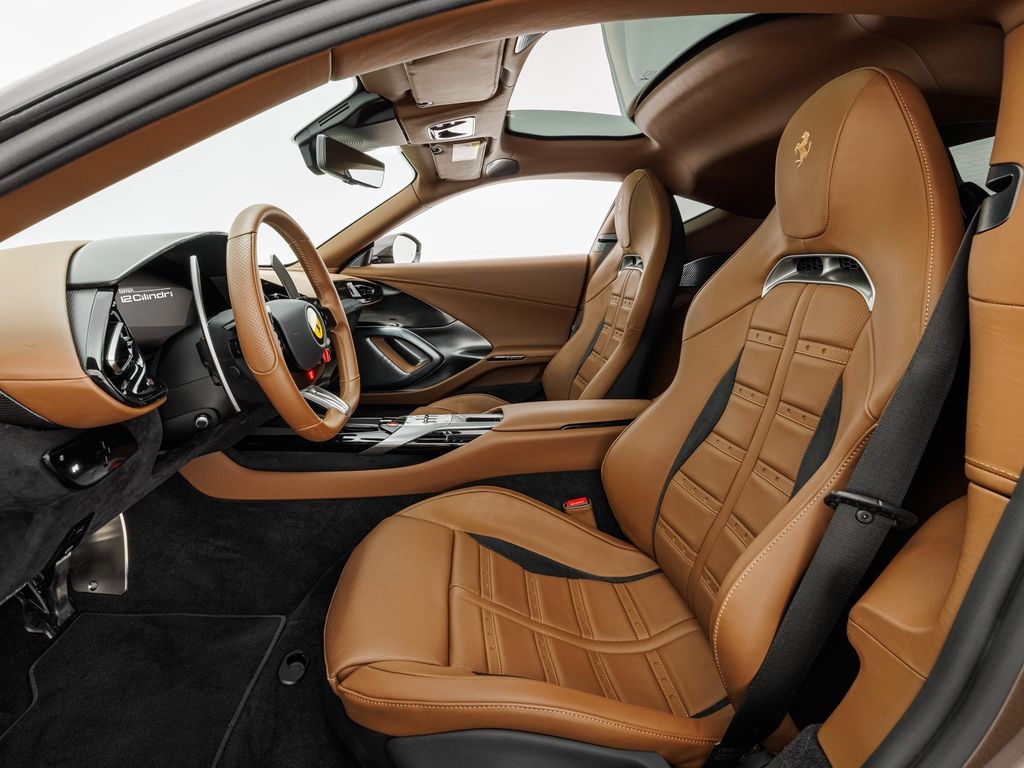 Ferrari 12Cilindri 2025